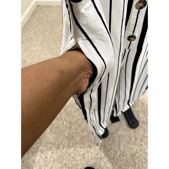 Ann Taylor Loft White & Black Jumpsuit - Size 14 (EUC) - Picture 4 of 7